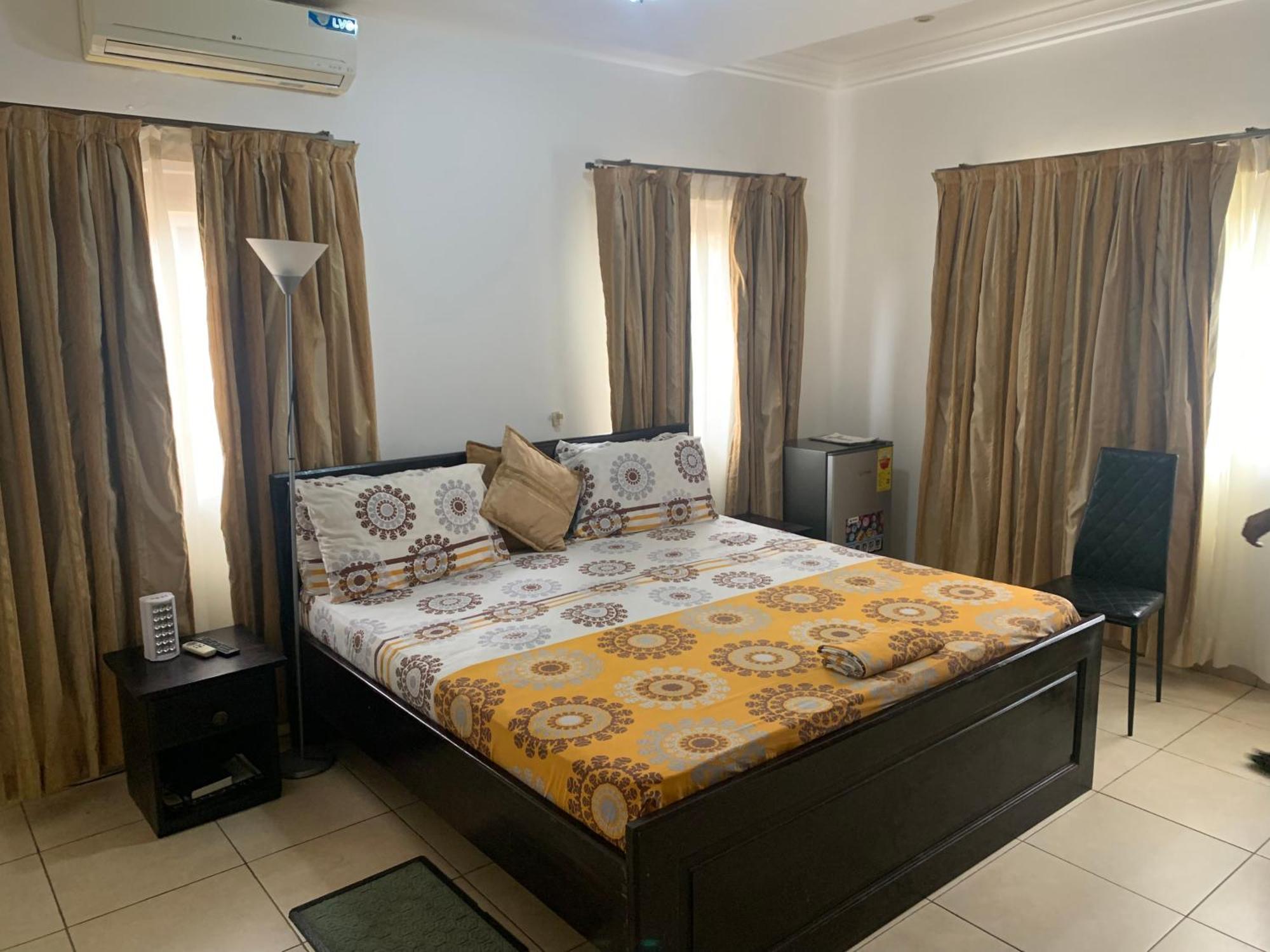 Sandpark Place, West Hills Mile 11 Luaran gambar